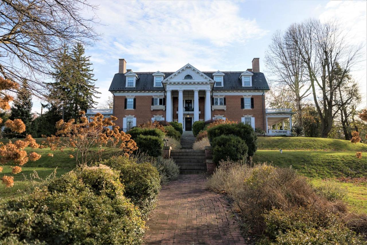 Mercersburg Inn Exterior photo