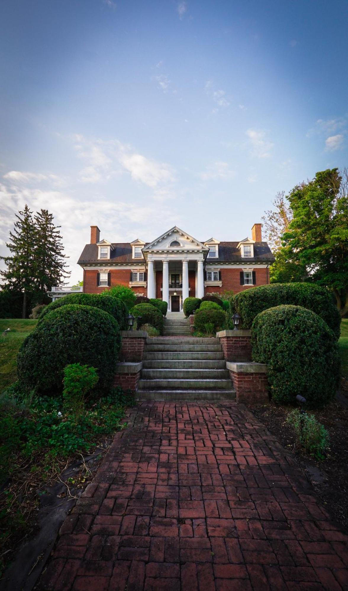 Mercersburg Inn Exterior photo