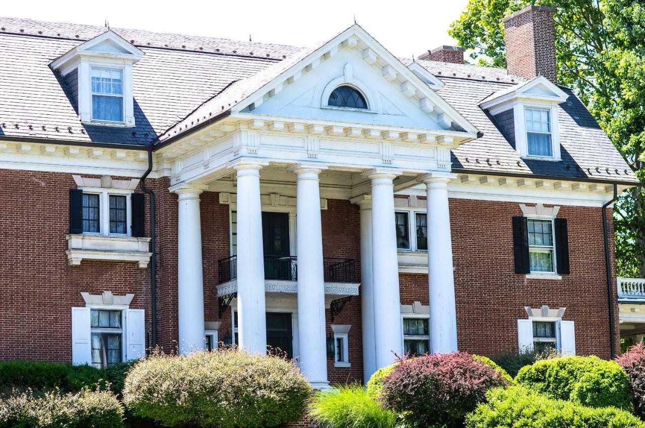 Mercersburg Inn Exterior photo